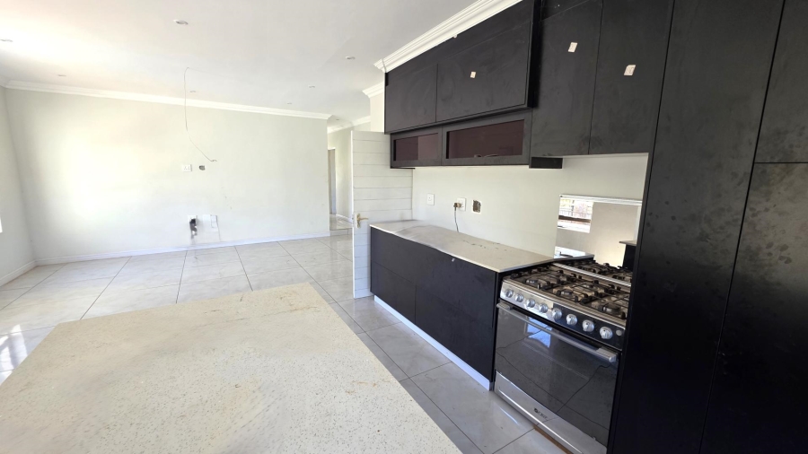 To Let 3 Bedroom Property for Rent in Estate D Afrique North West